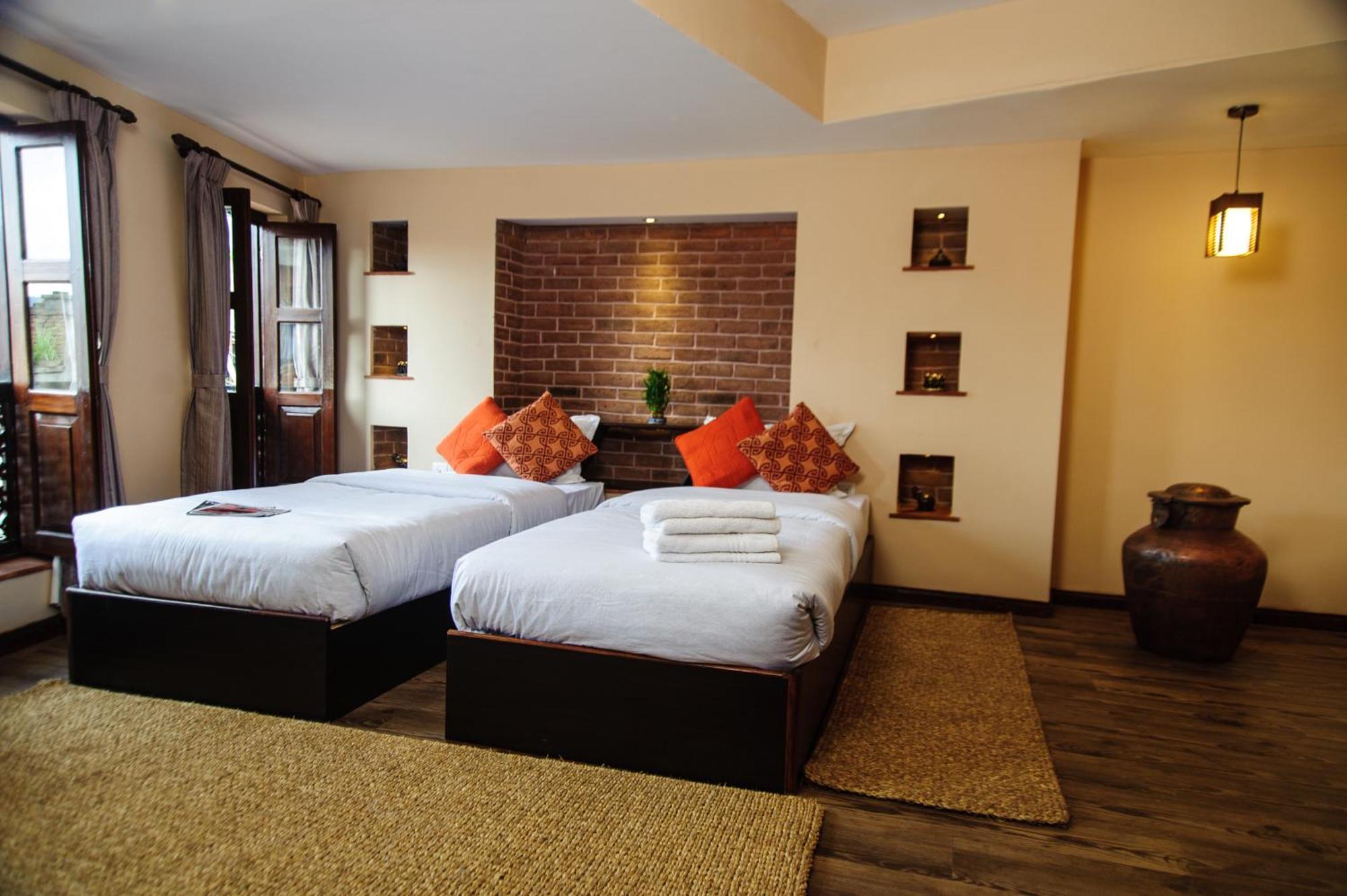 ธากู ชเฮน อะ บูติก โฮเต็ล Hotel บักตะปูร์ ภายนอก รูปภาพ